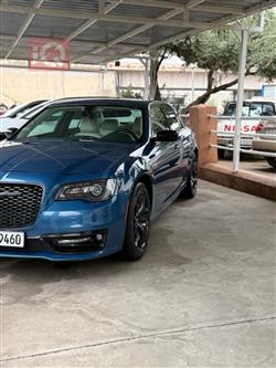 کرایسلەر 300